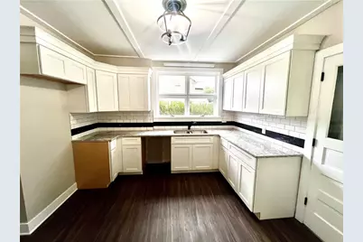 307 W Wabash Ave, New Castle, PA 16102 - Photo 9