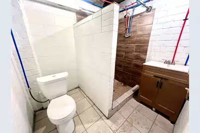 307 W Wabash Ave, New Castle, PA 16102 - Photo 19