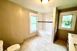 307 W Wabash Ave, New Castle, PA 16102 - Photo 15