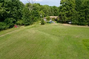 4238 Saranac Dr, Sharpsville, PA 16150 - Photo 1