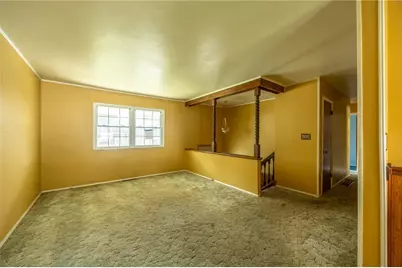 9979 Laurel Ave, Irwin, PA 15642 - Photo 11