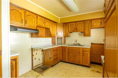 9979 Laurel Ave, Irwin, PA 15642 - Photo 15