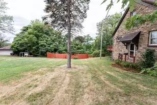 596 Morgantown Rd, South Union Township, PA 15401 - Photo 5