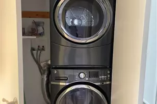 110 Ellis Ave, Hermitage, PA 16148 - Photo 23