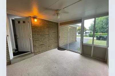 110 Ellis Ave, Hermitage, PA 16148 - Photo 25