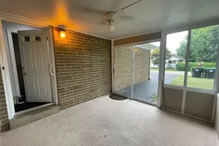 110 Ellis Ave, Hermitage, PA 16148 - Photo 25