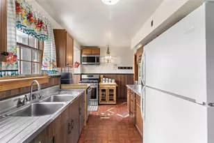 840 Agnew Rd, Pittsburgh, PA 15227 - Photo 9