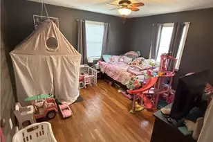 29 E 2nd Ave, Latrobe, PA 15650 - Photo 9