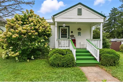 431 N Pitt St, Mercer Boro, PA 16137 - Photo 1