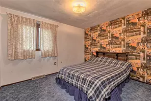 112 Friendship Ln, Hempfield Township, PA 15601 - Photo 17