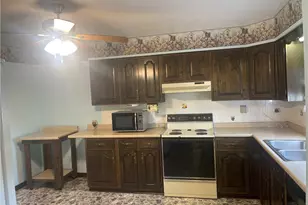 222 Dewitt Ave, Connellsville, PA 15425 - Photo 13