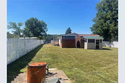 222 Dewitt Ave, Connellsville, PA 15425 - Photo 27