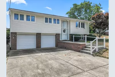 129 Bainbridge Dr, Center Township, PA 15001 - Photo 1