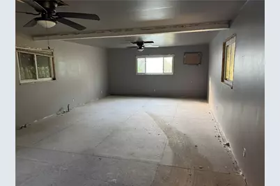 809 Middle St, North Braddock, PA 15104 - Photo 19