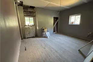 809 Middle St, North Braddock, PA 15104 - Photo 7