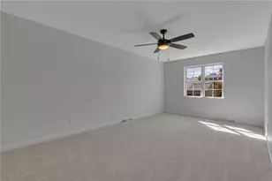 111 McCracken Dr, Center Township, PA 15061 - Photo 21