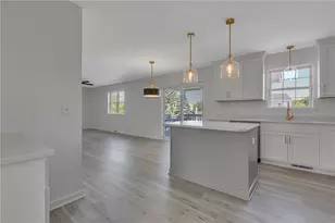 111 McCracken Dr, Center Township, PA 15061 - Photo 7