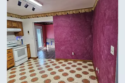 7715 Lamor Road, Jefferson Township, PA 16137 - Photo 7