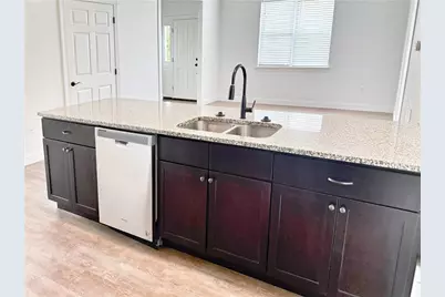 136 Rosemary Ln, Economy, PA 15005 - Photo 5