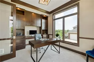 9810 Sumner Dr, Pittsburgh, PA 15101 - Photo 5