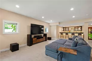 9810 Sumner Dr, Pittsburgh, PA 15101 - Photo 35