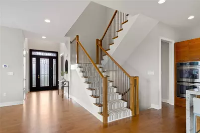 9810 Sumner Dr, Pittsburgh, PA 15101 - Photo 7