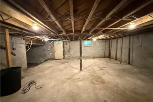 698 Austin Blvd, Mount Pleasant Township, PA 15610 - Photo 27