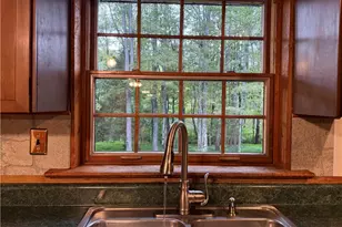 698 Austin Blvd, Mount Pleasant Township, PA 15610 - Photo 11