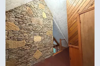 698 Austin Blvd, Mount Pleasant Township, PA 15610 - Photo 21