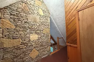 698 Austin Blvd, Mount Pleasant Township, PA 15610 - Photo 21