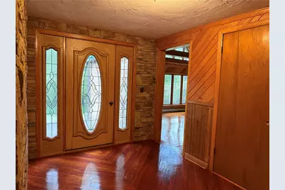 698 Austin Blvd, Mount Pleasant Township, PA 15610 - Photo 5