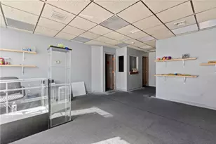 634 Broadway Ave, McKees Rocks, PA 15136 - Photo 21