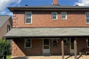 256 Pennsylvania Blvd, Pittsburgh, PA 15228 - Photo 1