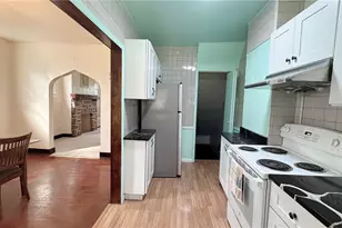 256 Pennsylvania Blvd, Pittsburgh, PA 15228 - Photo 9