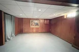 256 Pennsylvania Blvd, Pittsburgh, PA 15228 - Photo 27