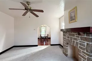 256 Pennsylvania Blvd, Pittsburgh, PA 15228 - Photo 15