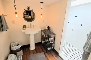 604 Middle St, Pittsburgh, PA 15212 - Photo 35