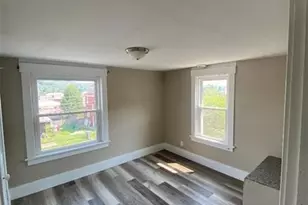 1211 Center Ave, Ellwood City, PA 16117 - Photo 11