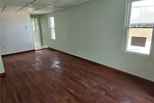 360 Edna St, East McKeesport, PA 15035 - Photo 3