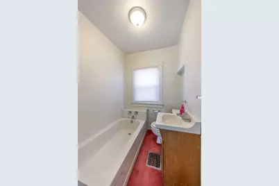 2112 Kenneth Ave, Arnold, PA 15068 - Photo 13