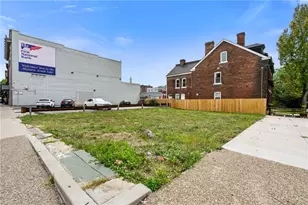 1100 E Carson St, Pittsburgh, PA 15203 - Photo 3