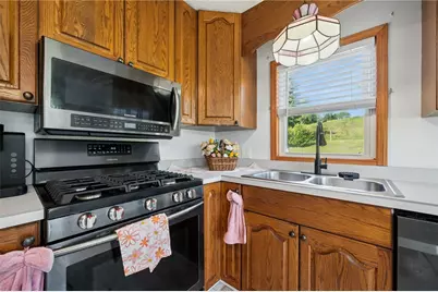 189 Lake Lynn Rd, Springhill Township, PA 15451 - Photo 5