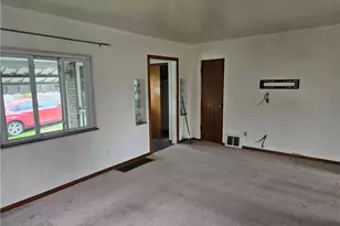 706 Upston St, Port Vue, PA 15133 - Photo 7