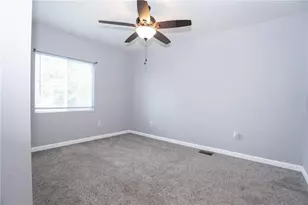 1031 Valonia St, Elliott, PA 15220 - Photo 19