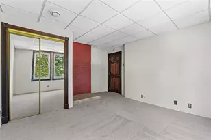 217 Pennsylvania Ave, Pittsburgh, PA 15202 - Photo 17