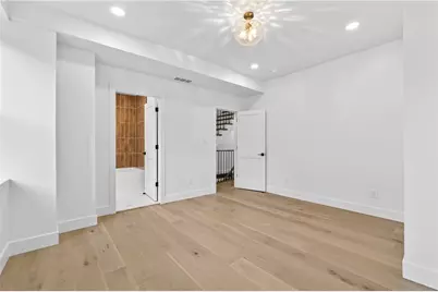 516 S Main St, Pittsburgh, PA 15220 - Photo 33