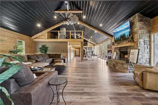 1060 Wattersonville Rd, Washington Township, PA 16218 - Photo 11