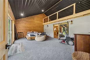 1060 Wattersonville Rd, Washington Township, PA 16218 - Photo 17