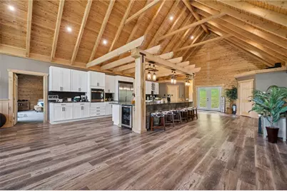 1060 Wattersonville Rd, Washington Township, PA 16218 - Photo 5