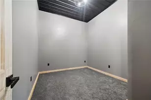 1060 Wattersonville Rd, Washington Township, PA 16218 - Photo 35